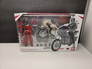 Tamashii Kamen Rider 2 & Remodeled Cyclone S.H. Figuarts Figuren offen - Bild 1 von 9