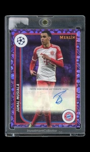 2023/24 Topps Merlin Cromo UCC Jamal Musiala/8 Automático Púrpura - Imagen 1 de 2