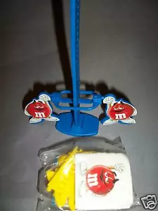 M&M's Yellow CLICK DOWN LADDER 2 M&M Sticker Figuren BALANCE TOY Pocket Surprise - Bild 1 von 3
