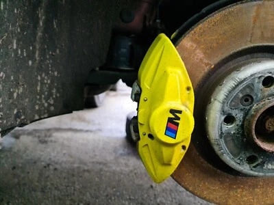 BMW Serie 1 F20 F21 M140i 2015 - 2019 pinza freno trasero del lado del pasajero Foto 1 de 4