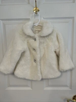 Casaco de pele sintética branco Crazy 8 meninas 3T - Imagem 1 de 4
