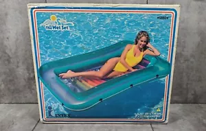 De colección Intex Juego Húmedo Bronceado Deslumbrante Piscina Inflable Salón Flotador Arco Iris #58804 - Imagen 1 de 6