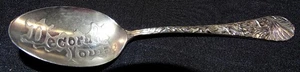 Decorah Iowa American Indian Profile 5" Sterling Silver Souvenir Spoon .49oz - Picture 1 of 5
