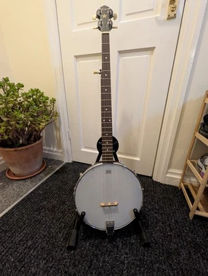 Pilgrim 5 String Banjo And Accessories  - Image 1 of 4