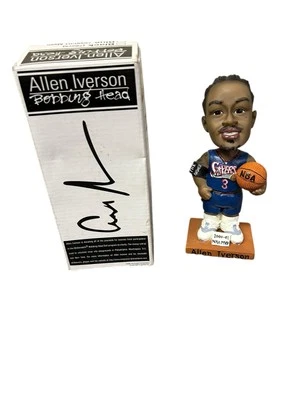 Allen Iverson Bobblehead 2002 uniforme negro McDonalds Bobble Head con caja Foto 1 de 4
