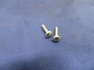 2 NOS LUCAS 679 TAILLAMP LENS HEADLIGHT SCREWS (2) # 144921 572289 LU336 - Picture 1 of 1