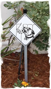 Dog Biting Hand Over Fence - Beware of Dog Aluminum Sign or Vinyl Sticker - Picture 1 of 6