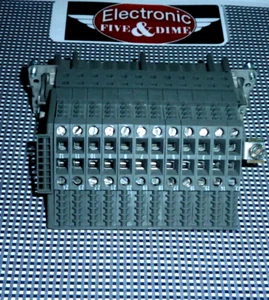 70.100.2453 WIELAND RECEPTACLE CONNECTOR FEMALE 16AMP 380VAC - Picture 1 of 2