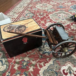 Antique Ford Carriage - Picture 1 of 6