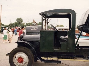 Schacht Motor Truck of Cincinnati at Show NEW METAL SIGN: 12x16" Ships Free - Picture 1 of 1