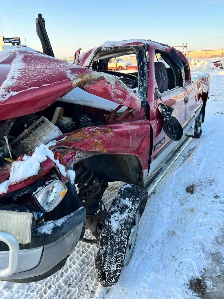 Módulo de control electrónico ECM del motor diésel para camioneta Dodge 2500 99 31125657 Foto 1 de 4