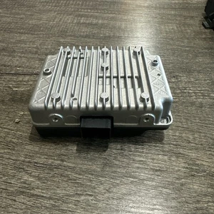 2013 - 2019 Dodge Caravan Power Inverter Module OEM - Picture 1 of 3