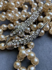 UGO CORREANI Italy Rhinestone Snake Faux Pearl 60+ Inch Strand - Picture 1 of 15