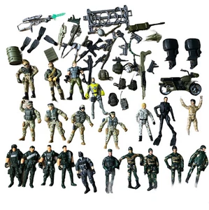 Action Figure Random Lot Of 21 And Accessories 2003-2015 3.75 Inch - Picture 1 of 8