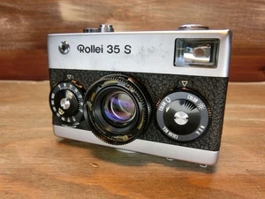 Rollei 35 S Silver Compact 40mm Sonnar Lens 200 Film Camera Tested Working Used - Picture 1 of 10