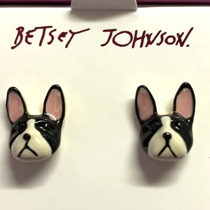 Orecchini a perno Betsey Johnson Boston Terrier NUOVI - Foto 1 di 5
