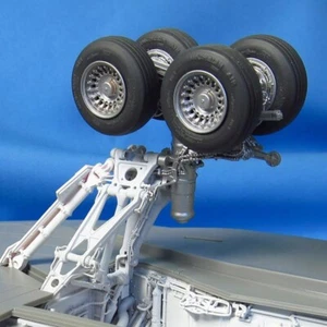 Engranajes de aterrizaje B-1B Lancer, bahías de ruedas, ruedas 1:48 para kit de modelo de avión Revell - Imagen 1 de 21