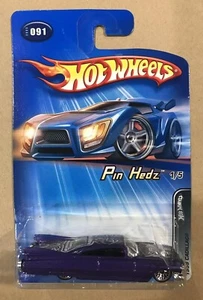 HOT WHEELS PIN HEDZ 1959 CADILLAC PURPLE WITH DESIGN ON TOP 91 1/5 - Picture 1 of 2