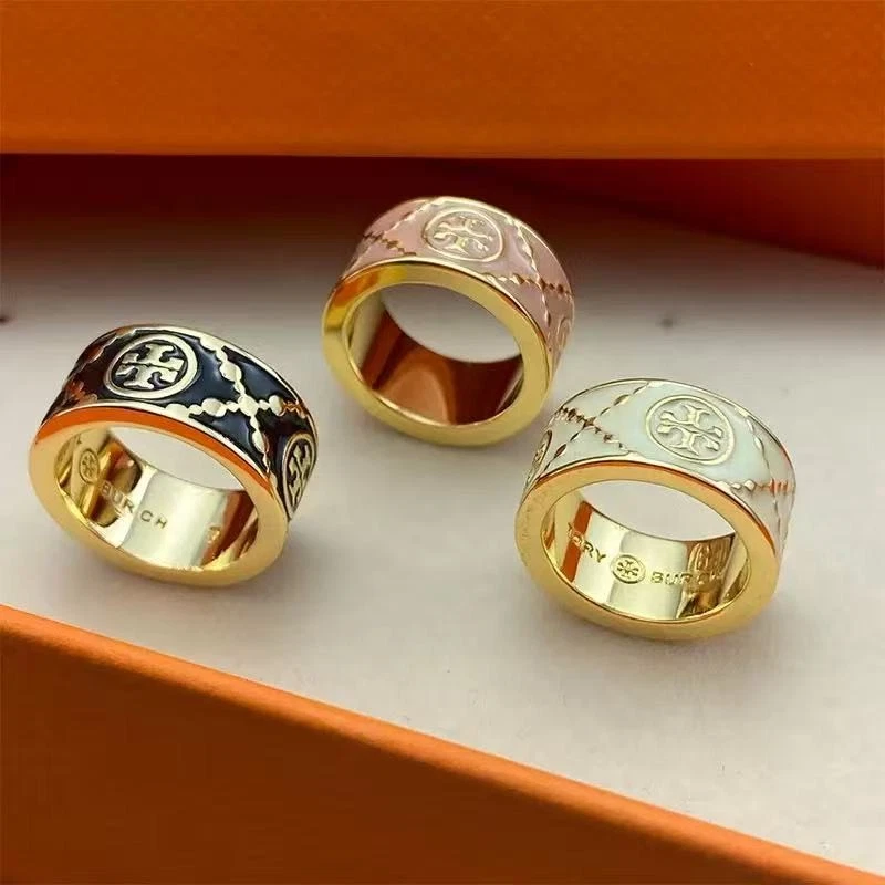 ¡Nuevo! Anillo Tory TB Logo Negro Rosa Blanco y Dorado Talla:6-8 Foto 1 de 4