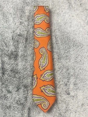 New Paul Stuart Tie Made In ENGLAND  Silk 58.5 x 3.5 - Image 1 of 4