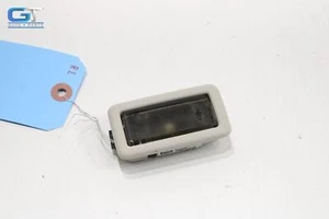 Jaguar F-Pace 2017-2022 techo trasero izquierdo lado del conductor cúpula superior luz OEM - Imagen 1 de 7