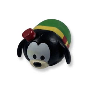 NUEVA Figura Apilable Disney Tsum Tsum Squishy de la Serie Zuru - Christmas Goofy - Imagen 1 de 2