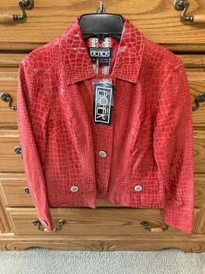 CHAQUETA COCODRILO DE CUERO ROJO BEREK NUEVA CON ETIQUETAS PARA MUJER TALLA MEDIANA LEER INFORMACIÓN Foto 1 de 4