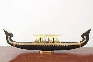 Wooden Boat Canoe Handicraft Kerala Home Decor Gift Souvenir Vintage / Antique - Picture 1 of 5