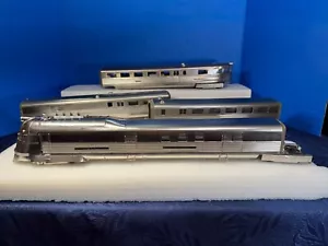 Budd Streamliners Pioneer Zephyr de latón de tercer carril con cuarto vagón OB - Imagen 1 de 21