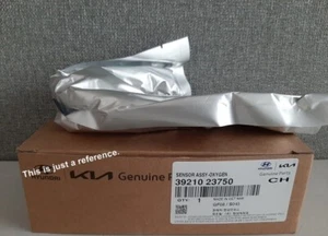 3921023750 Genuine Oxygen Sensor (O2) REAR For Kia Spectra  Spectra 5 (04~09) - Picture 1 of 2