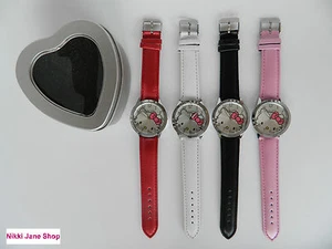 Reloj Hello Kitty Niñas Estrás en Caja Corazón (NUEVO) Elección de 4 Colores - Imagen 1 de 3