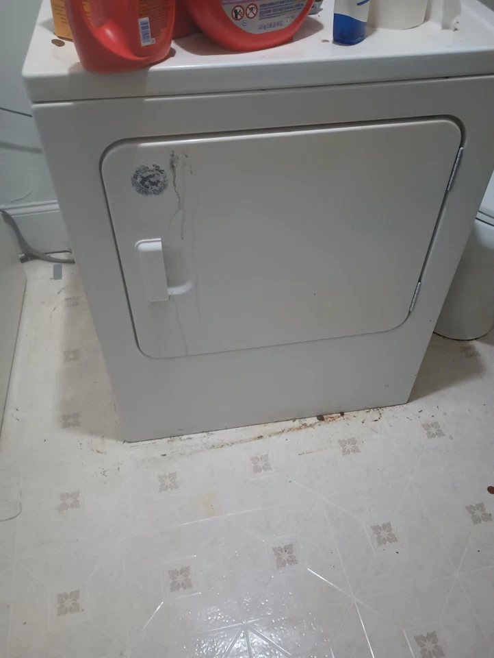 Kenmore 60222 29" White Front Load Electric dryer  - Image 1 of 2