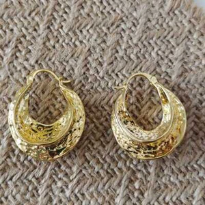 Bohemian style Gold plating Baroque Earrings Women Gift Casual Clip-on Teens - Picture 1 of 9