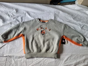 NEW ERA CINCINNATI BENGALS 10/12 GIRLS GREY ARCH PRIMARY SWEATSHIRT D3 - Picture 1 of 7