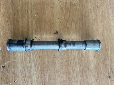 2002 KAWASAKI NINJA ZX12R Front Wheel Axle - Imagem 1 de 4