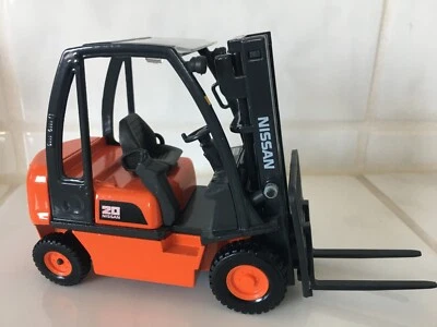 Nissan ( = Unicarriers brand)  forklift fork lift truck VERY RARE - Image 1 of 2