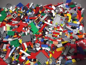 ☀️Lote de 100 Legos básicos de Lego a granel: bloques de ladrillos placas pendientes tamaños y colores mixtos - Imagen 1 de 6
