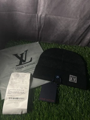 Louis Vuitton Winter Knit Beanie Black - Image 1 of 4