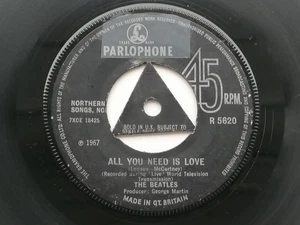 THE BEATLES   ORIG 1967 UK 45   ALL YOU NEED IS LOVE  TRI CENTER - Bild 1 von 9
