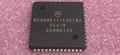 MC68HC711E9CFN2  NEWS - Photo 1/2