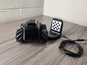 Moorebot Scout Model E - Piccolo robot alimentato da AI per monitoraggio interno ed esterno - Foto 1 di 7