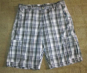 NEW Age Of Wisdom Men's Size 36 Cargo Shorts Plaid Casual Relaxed Flat Front - Picture 1 of 4