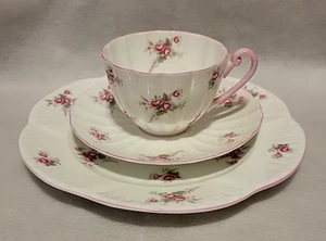 Shelley Bridal Rose Trio Bone China Cup Plate Saucer 13545 Pink England Scallop - Picture 1 of 20
