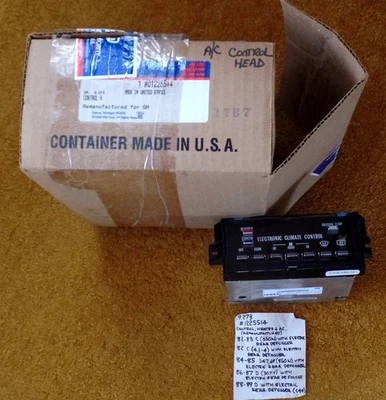 1982-1989 Cadillac RWD Elec Climate Control Panel With Rr Defogger NOS 1225514 - Image 1 of 4