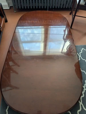 Sala de jantar e cadeiras Cherry 6 cadeiras, madeira maciça, excelente estado  - Imagem 1 de 3