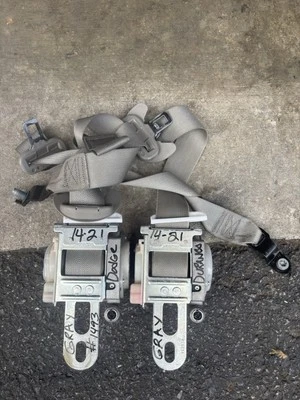 Cintos de segurança dianteiros Dodge Durango ambos os lados 2014-2022-cor cinza - Imagem 1 de 3