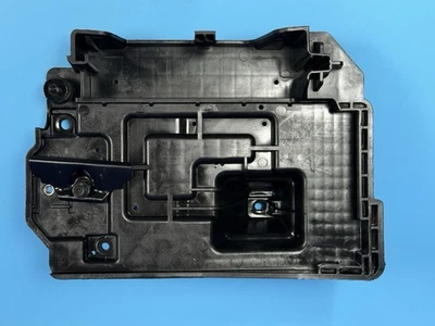 Soporte de montaje en bandeja de batería HYUNDAI SANTA FE 2021-2023 OEM 37150P2000 Foto 1 de 4