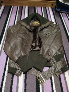 Gorgeous genuine leather jacket, new look, size 12- extremely good condition. - Picture 1 of 13