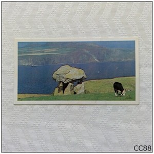 Brooke Bond Tea Card Discovering Our Coast #42 Carreg Samson (CC88)