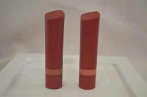 Sie wählen Rimmel Lippen nur 1 MATTER LIPPENSTIFT FARBEN 600 Koralle 700 Trendsetter NEU - Bild 1 von 10
